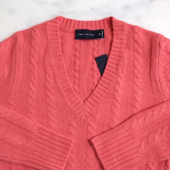 NWT. The Limited Wool/Angora/cashmere V-Neck crochet sweater w/knitted patterns. - Picture 3 of 4